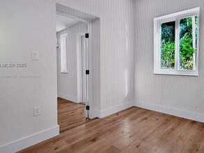 2273 SW 5th St in Miami, FL - Building Photo - Building Photo