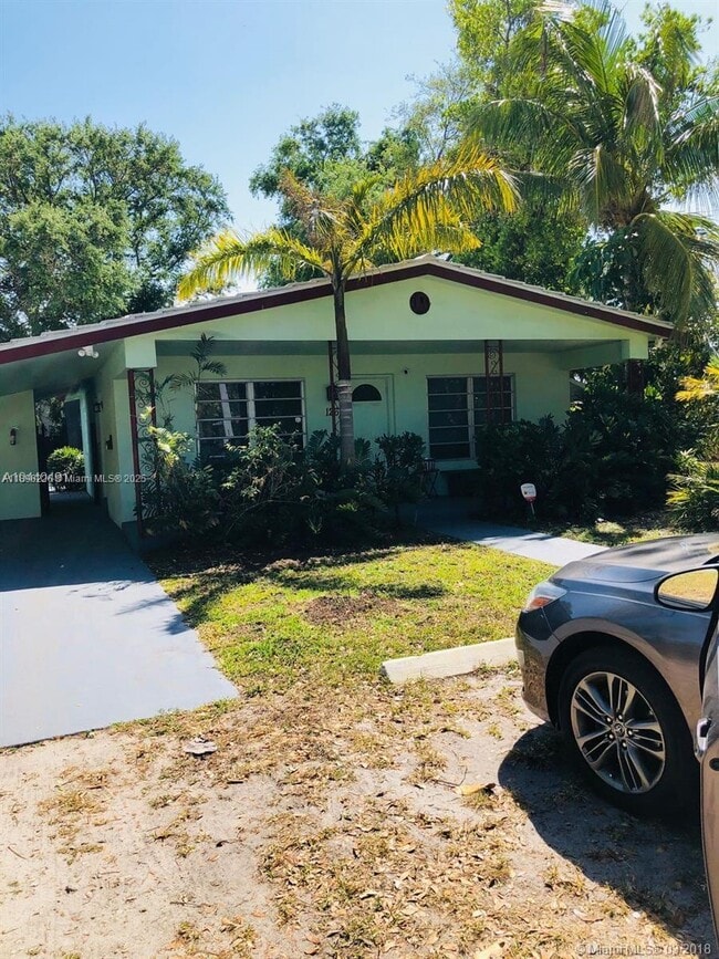 property at 126 SE 9th St