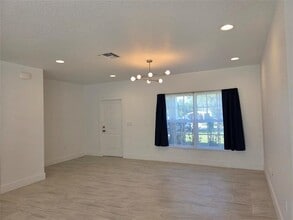 3442 NW 36th Ave in Okeechobee, FL - Building Photo - Building Photo