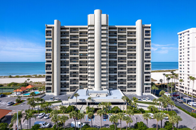 Lighthouse Towers in Clearwater, FL - Foto de edificio - Building Photo