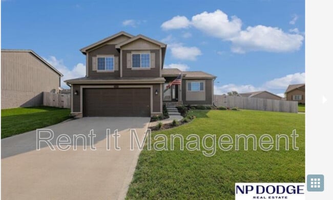 13811 S 43rd Ave in Bellevue, NE - Building Photo - Building Photo