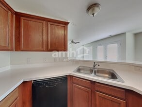 10540 Gold Pan Rd in Charlotte, NC - Building Photo - Building Photo