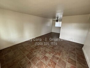 4347 E Bellevue St in Tucson, AZ - Building Photo - Building Photo
