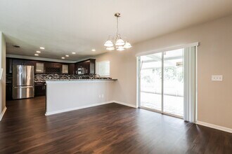 10904 Golden Silence Dr in Riverview, FL - Building Photo - Building Photo