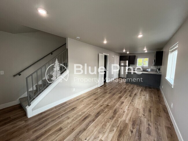1622 Hannah Ln in Blackfoot, ID - Building Photo - Building Photo
