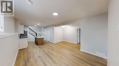 10201-10126 126 Ave in Grande Prairie, AB - Building Photo - Building Photo