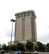 The Phoenix On Peachtree in Atlanta, GA - Building Photo - Building Photo