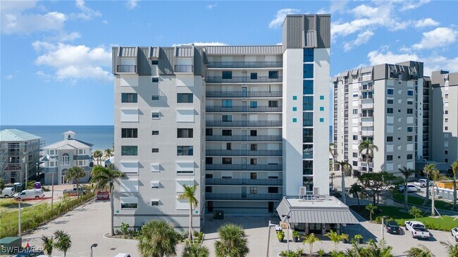 2810 Estero Blvd