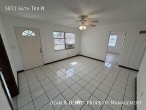 5831 64th Terrace N in Pinellas Park, FL - Building Photo - Building Photo