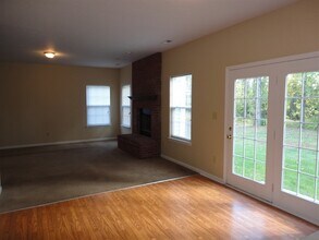 10055 Three Star Ct in Avon, IN - Building Photo - Building Photo