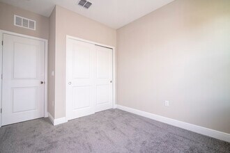 16332 Hamlin Vw St in Oakland, FL - Building Photo - Building Photo