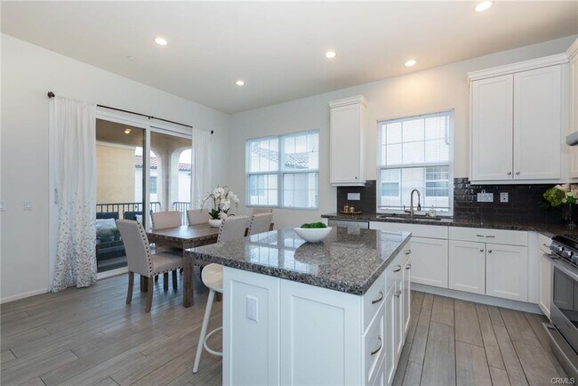 53 Strawberry Grove in Irvine, CA - Building Photo - Building Photo