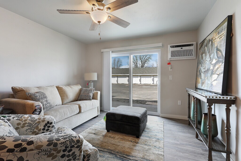 Riverbank Apartments Howard, WI Apartments