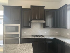 486 Gamble Dr in Mustang Ridge, TX - Building Photo - Building Photo