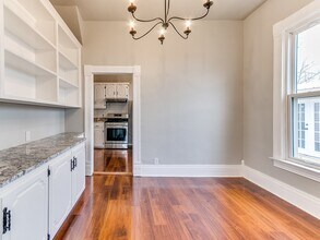 219 W 9th St in Chandler, OK - Building Photo - Building Photo