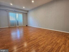8324 Highcliffe Ct in Annandale, VA - Building Photo - Building Photo