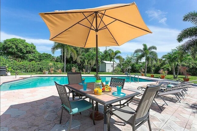 property at 272 NW 45th St