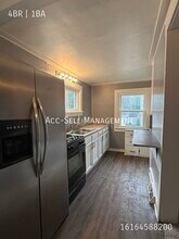 419 Brenner St NE in Grand Rapids, MI - Building Photo - Building Photo