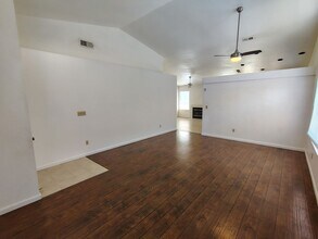 4920 Apple Farm Ln in Salida, CA - Building Photo - Building Photo