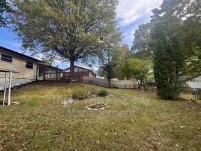 5118 Longhorn Trail in Florissant, MO - Building Photo - Building Photo