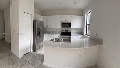 25180 SW 114th Ave in Homestead, FL - Building Photo - Building Photo