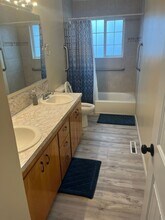 6407 Harvey Dr, Unit Room 1 in Klamath Falls, OR - Building Photo - Building Photo