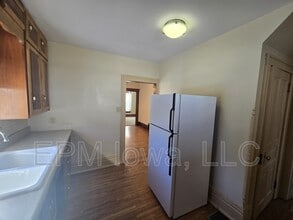 212 Randall St in Waterloo, IA - Building Photo - Building Photo