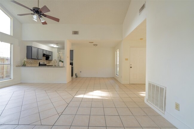 property at 1423 Valley Landing Dr