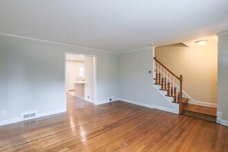 1500 Pentwood Rd in Baltimore, MD - Building Photo - Building Photo