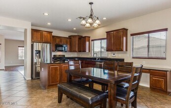 5230 W Redbird Rd in Phoenix, AZ - Building Photo - Building Photo