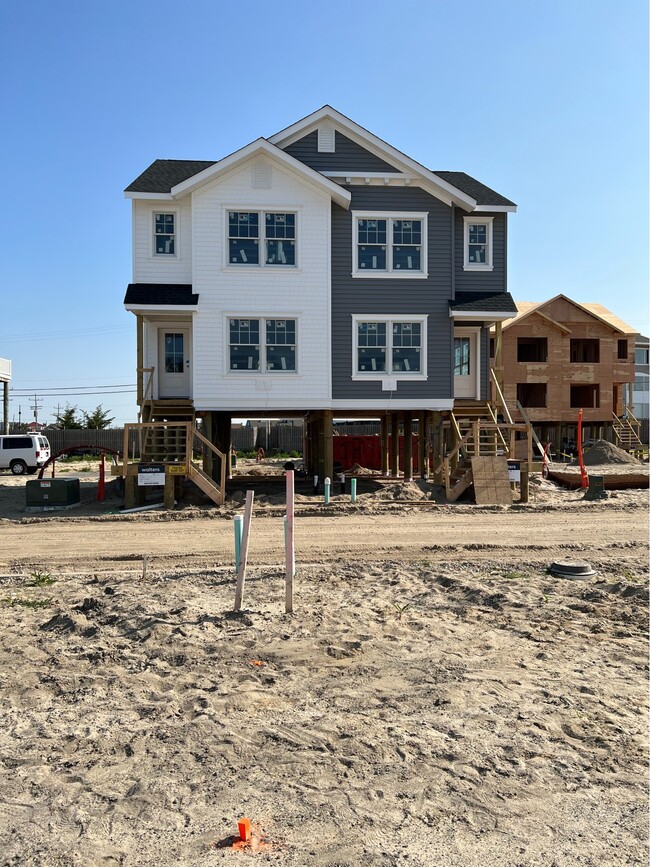 Osborn Dunes in Mantoloking, NJ - Foto de edificio - Building Photo