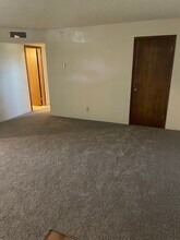 2495 S Mountain View Dr, Unit #1 in Cottonwood, AZ - Foto de edificio - Building Photo