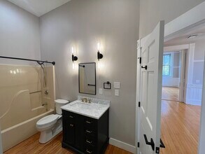 27 Hillside Pl in New Britain, CT - Building Photo - Building Photo