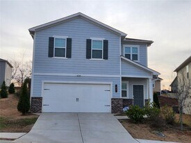 25 Blue River Ct in Pendergrass, GA - Building Photo