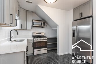 1875 N Sheffield Ave, Unit 1A in Chicago, IL - Building Photo - Building Photo