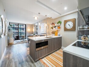 801 S Miami Ave, Unit 3706 in Miami, FL - Building Photo - Building Photo