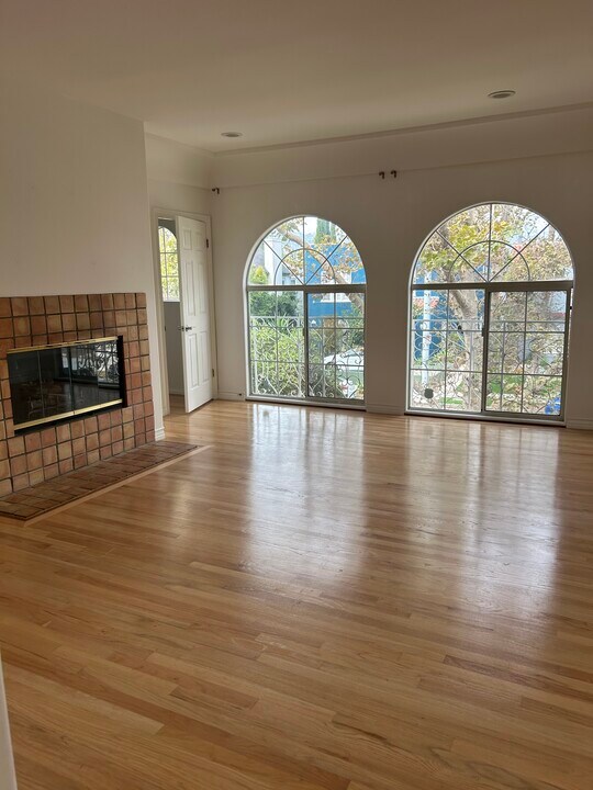 6418 W 6th St, Unit 6418 in Los Angeles, CA - Foto de edificio