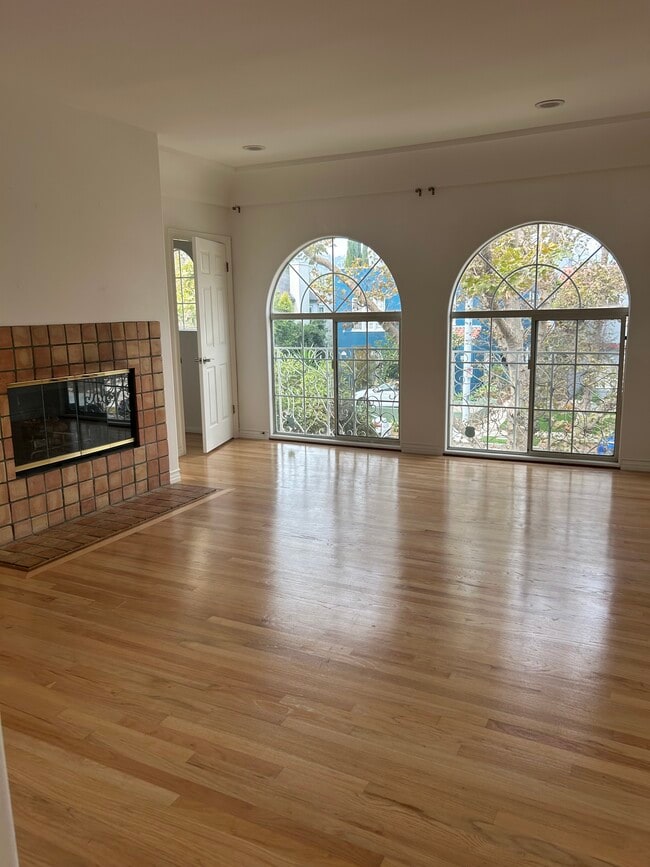 6418 W 6th St, Unit 6418