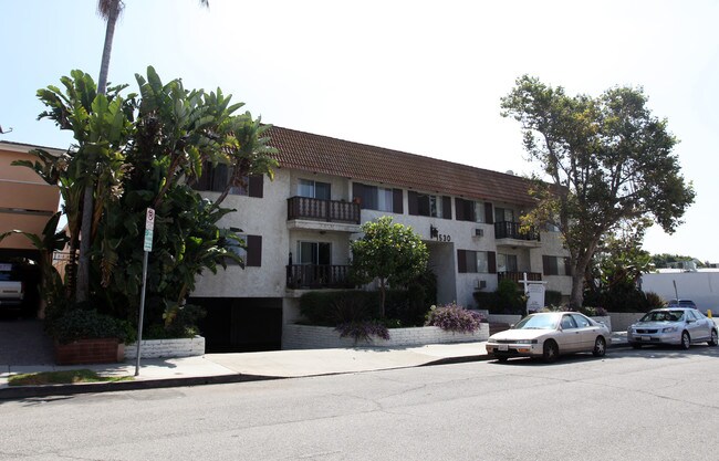 1530 Purdue Ave in Los Angeles, CA - Building Photo - Building Photo