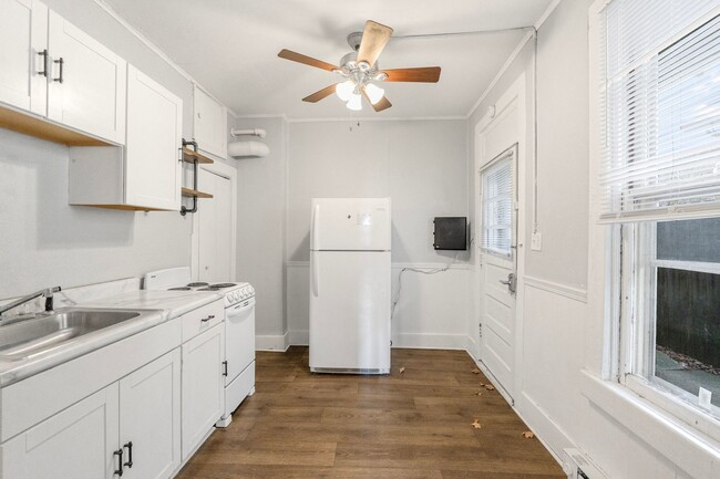 property at 1006 Runnion Ave
