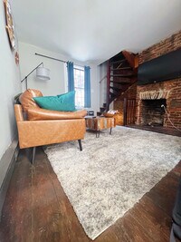 250 Fulton St photo'