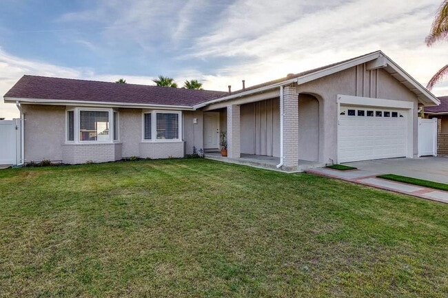 26532 Ave Deseo in Mission Viejo, CA - Building Photo - Building Photo