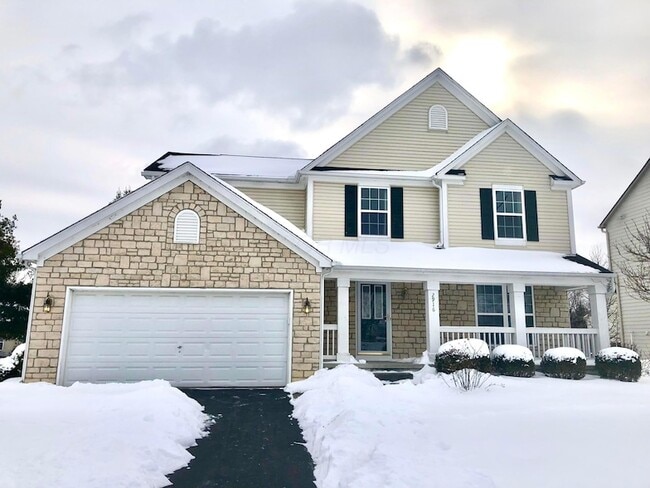 property at 2916 Abbey Knoll Dr