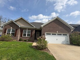 3020 Equestrian Ct in Bowling Green, KY - Building Photo