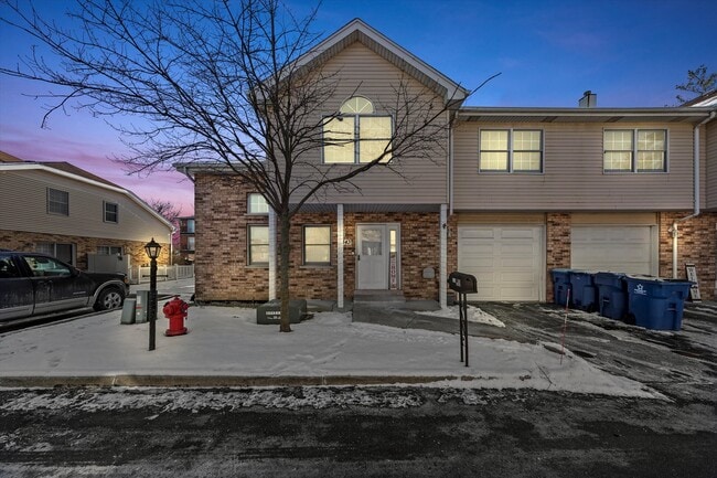 4343 W Emerald Way St in Alsip, IL - Building Photo - Building Photo