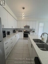 1644 Corsal Ct in Innisfil, ON - Building Photo - Building Photo