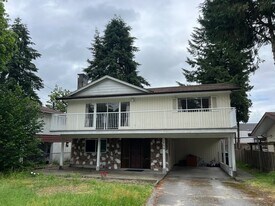 1940 Westminster Ave in Port Coquitlam, BC - Building Photo