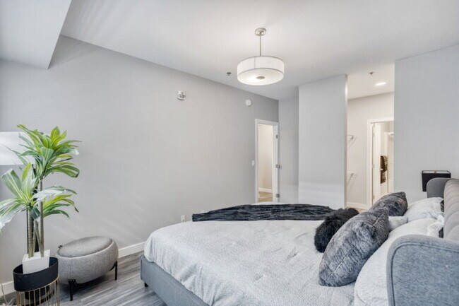 Bella Vista 1 in Winnipeg, MB - Building Photo - Building Photo