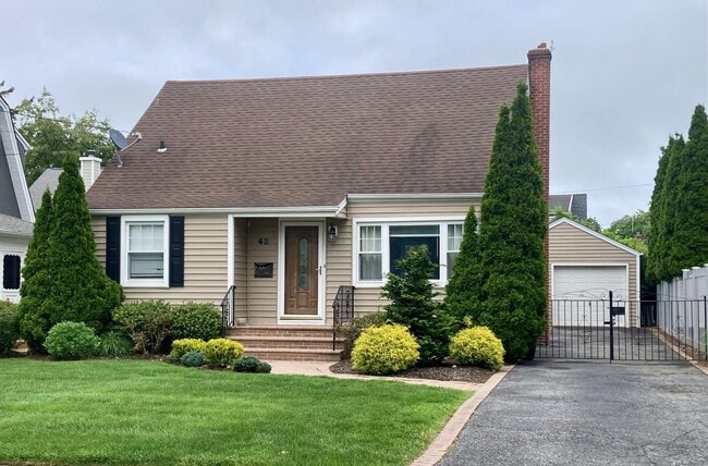 property at 43 Clifford Pl