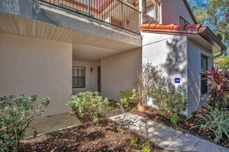 550 Via Del Oro Dr in Altamonte Springs, FL - Building Photo - Building Photo